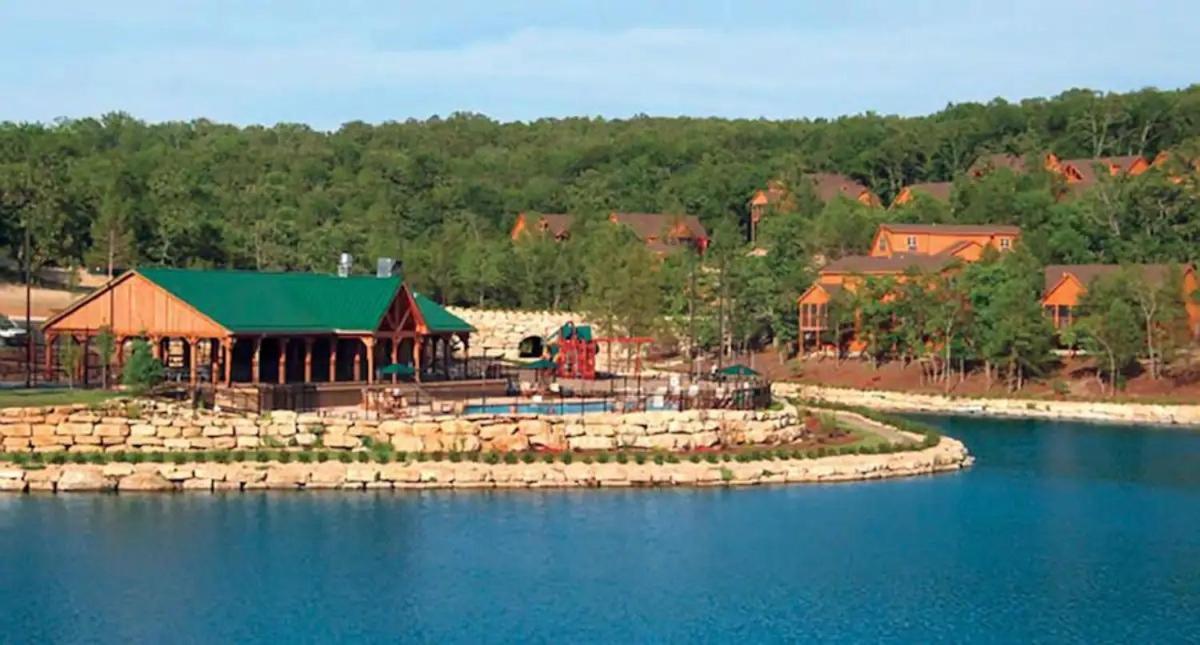 Golf On Site - Walk-In Shower - Jetted Tub - Free Attraction Tickets Included Branson Eksteriør billede