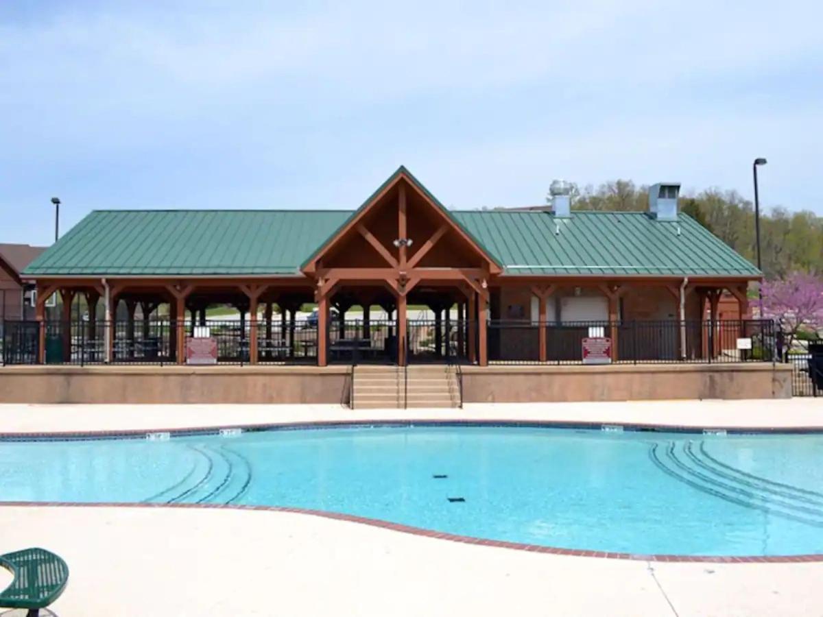 Golf On Site - Walk-In Shower - Jetted Tub - Free Attraction Tickets Included Branson Eksteriør billede